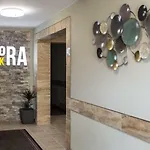 Medora Park - Medora*** Hotell Gárdony