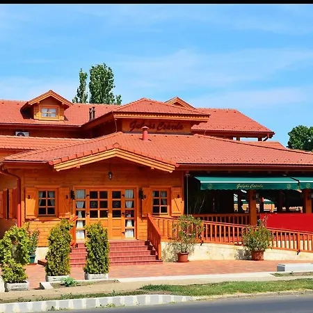 Medora Park - Medora*** Gárdony