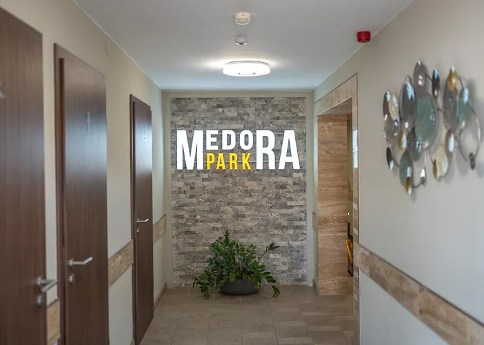 Hotel Medora Park - Medora*** Gardony